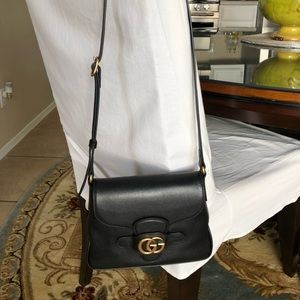 Pristine Gucci crossbody. Box, storage bag, and tags included.